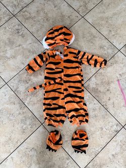 Halloween 🎃 costume kids size.12-18 meses