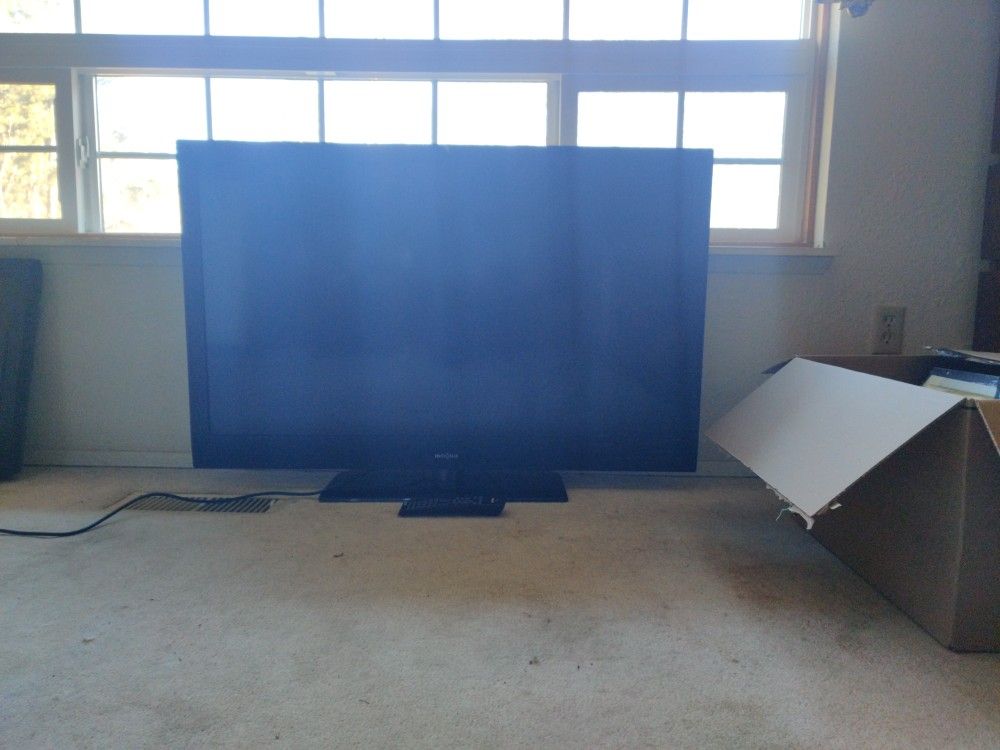 Insignia 46 Inch TV.