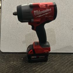 Milwaukee Impact Wrench
