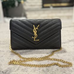 Gold Toned Ysl Classic Cassandre Chain Wallet In Grain De Poudre Leather for Sale in Bethpage NY OfferUp