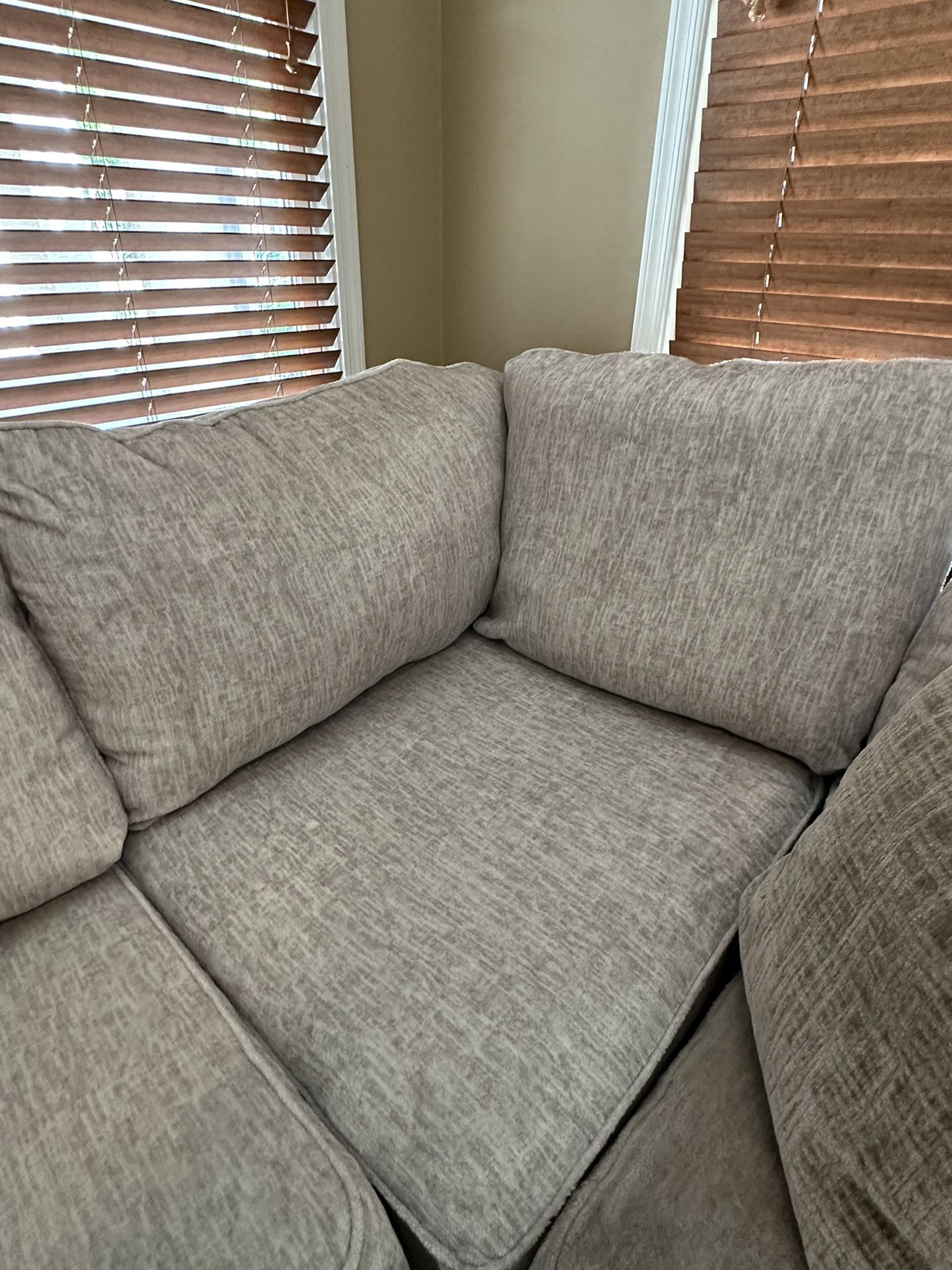 Beautiful Oatmeal Rawcliffe Sectional With Ottoman for Sale in Peoria