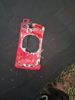 Iphone 11 product red slight damage