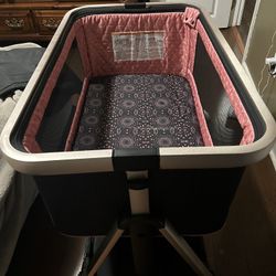 Pink Baby Bassinet - Portable Crib For Travel - Folding Bassinet