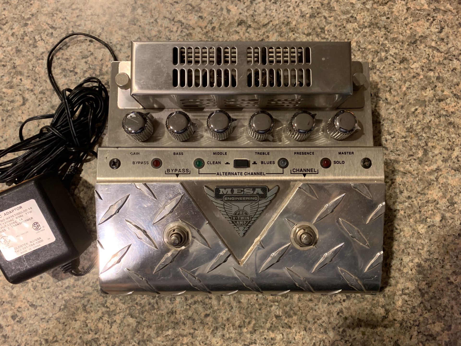 Mesa Boogie V-Twin preamp pedal and power supply