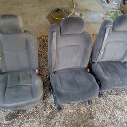 99-06 chevy/GMC passenger seats 