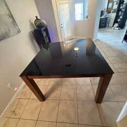 36” High top Table - Great Condition