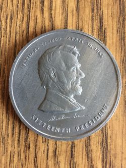 Abraham Lincoln - Sixteenth President - Lincoln Memorial 2” Token