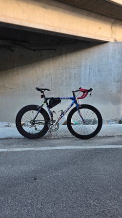 Trek 5200 USPS Edition Road Bike