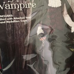 Vampire Costume  Men Costume  Size Large 