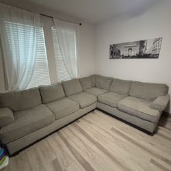 COMFY SECTIONAL MUST GO THIS WEEKEND!!!