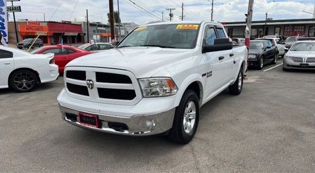 Ram 1500 4x4 Quad Cab Pickup Truck