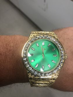 Amazing shiny⚡⚡️⚡️cz bezel green face nugget men watch water resistant 14k gold plated best quality