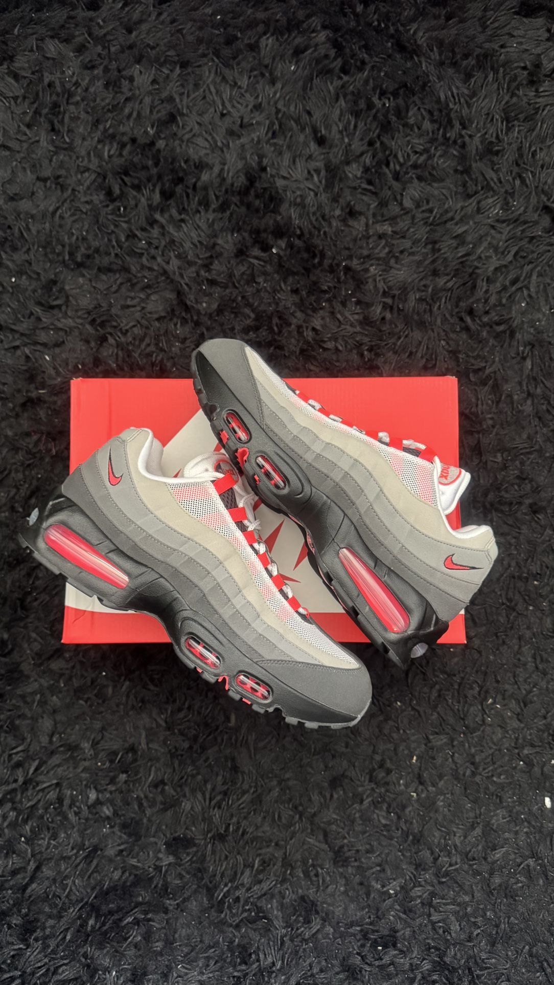 Nike Air Max Solar Red