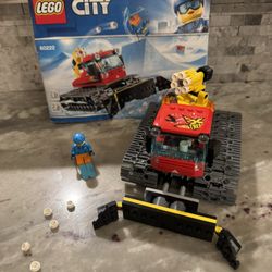 LEGO City Great Vehicles Snow Groomer Building Kit (197 Pieces); #60222 - complete & built! 