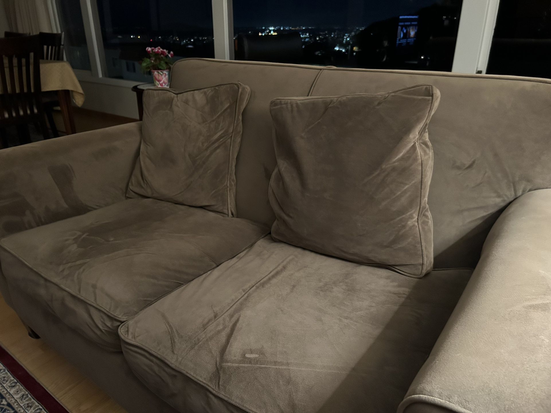 Loveseat In Good Condition 