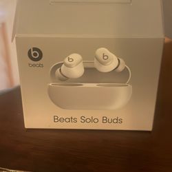  New Beats Solo Box Opened Never Used 