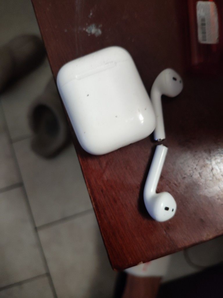 Apple Air Pods