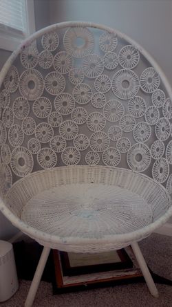 Egg chair