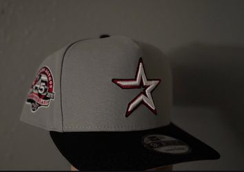 Astros snap back hat