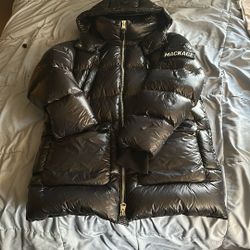  MACKAGE 