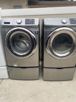 Samsung Washer & Gas Dryer Set Red Metallic- looks Like New For Sale: Samsung Washer and Dryer Set Red Metallic Large capacity Gas dryer Electric wa