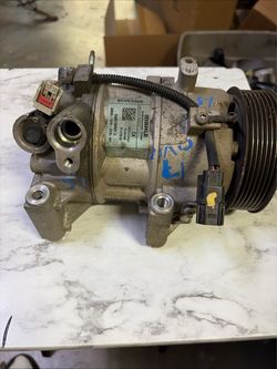 Honda OEM A/C Compressor MAHLE 6CVC140E 38800-5AN-A010-M1 R1234yf