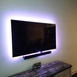 📺 55" Toshiba 4K Fire TV & Sound Bar Package - $350