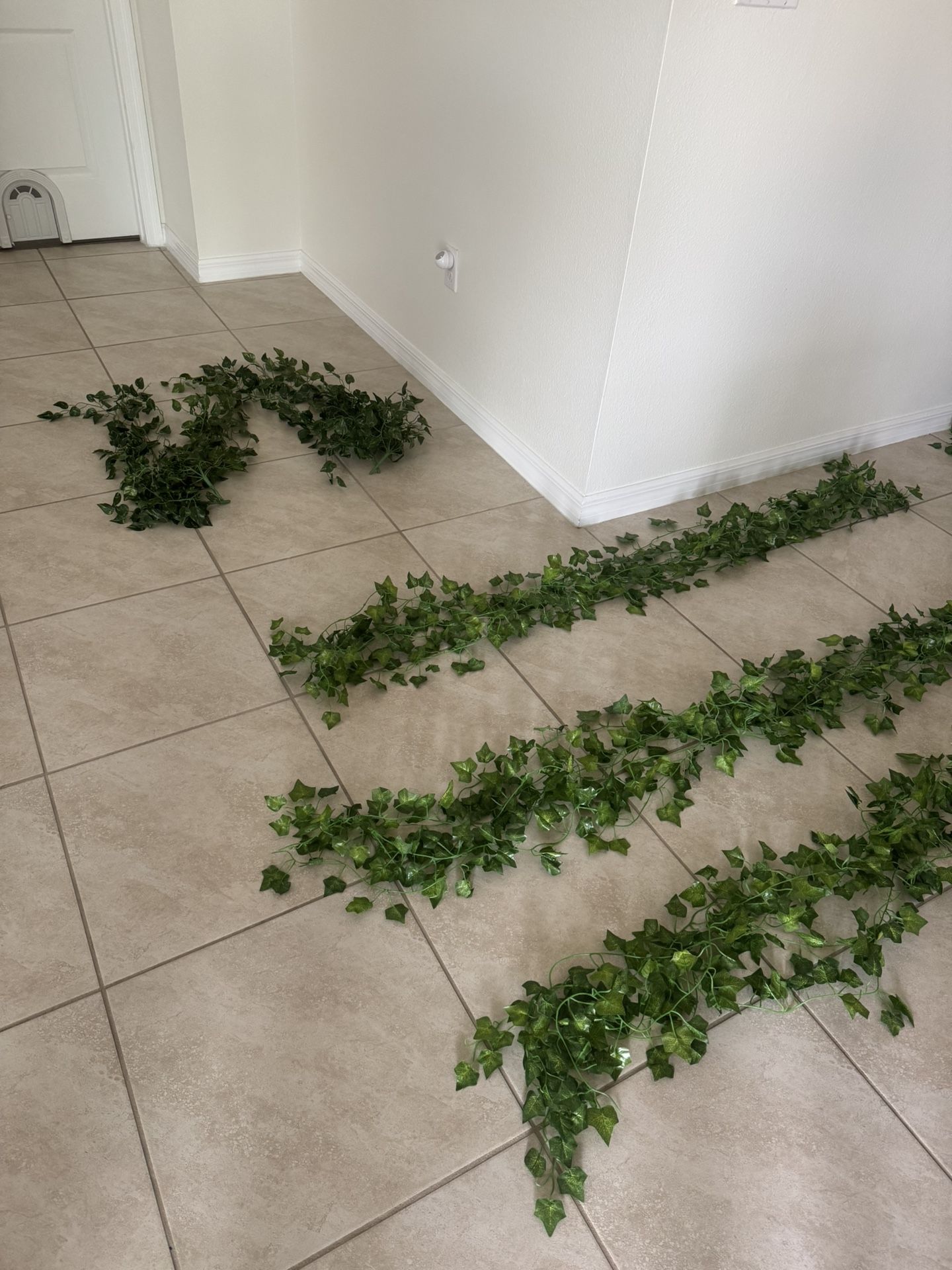 Faux Ivy Garland
