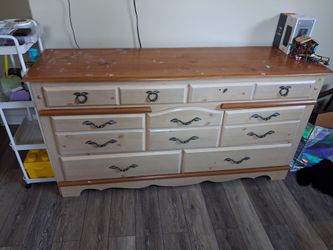 Dresser
