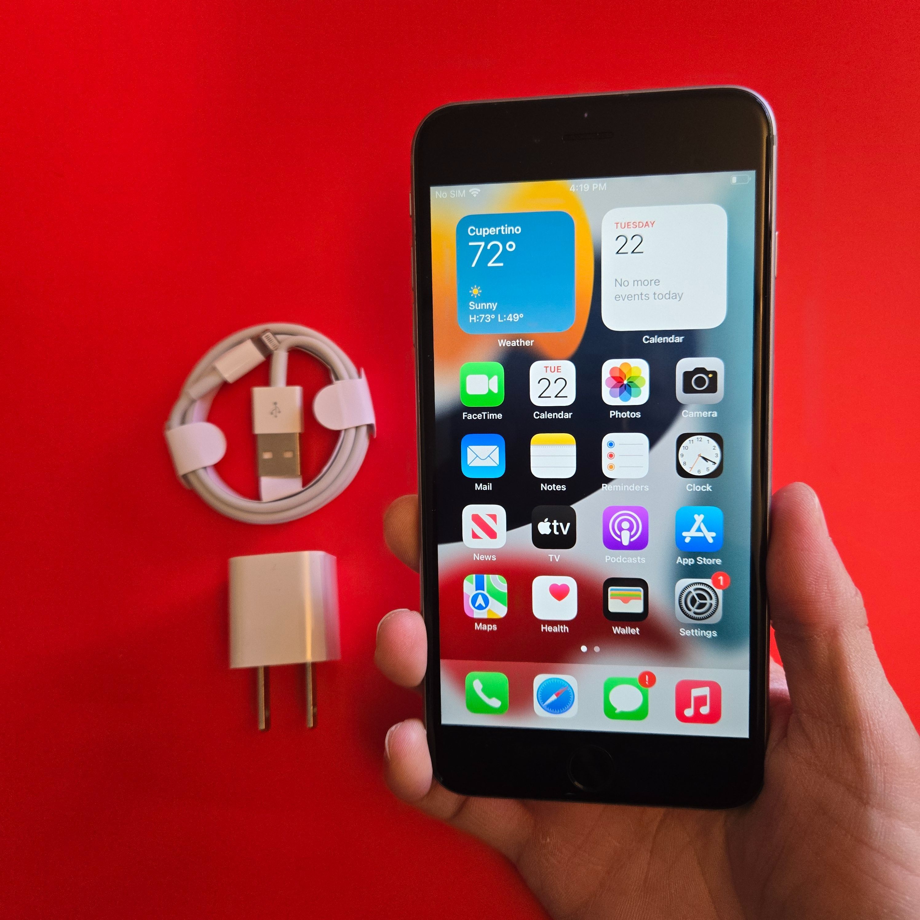 Apple iPhone 6s - UNLOCKED - Like New