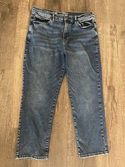 A.N.A. High-Rise Straight Women's Jeans. Size 16P. Used. Great Condition.