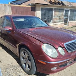 2004 Mercedes E350 - Parts Only #PF0