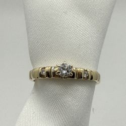 14k Gold Diamond Engagement Ring