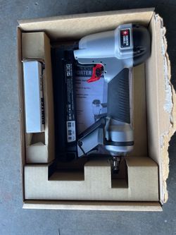 Nail gun