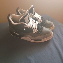 Jordan 4 Retro Fears 