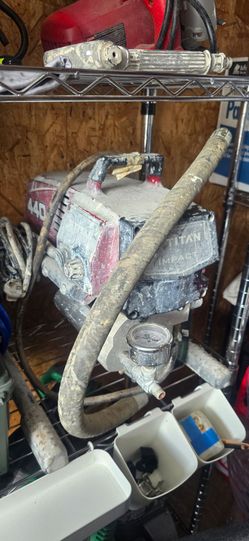 Titan 440 Paint Sprayer