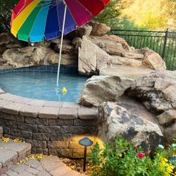 DuPont  Teflon9’ Rainbow Beach & Grass Umbrella with Anchor, Carry Bag, and Storage Hook