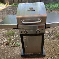 Charbroil Propane Out Door Grill