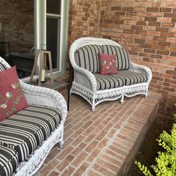 Antique Wicker Love Seat