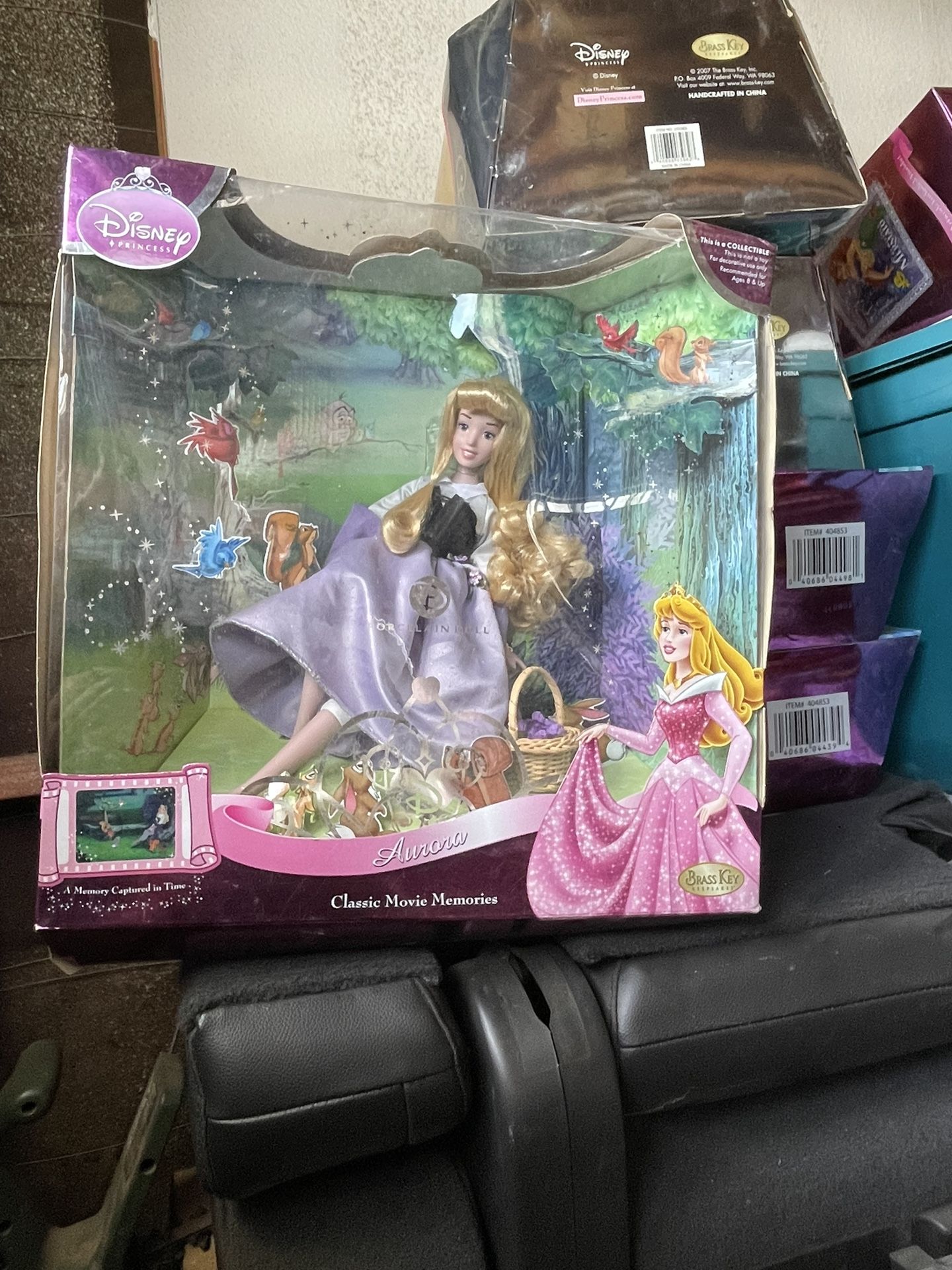 Disney Sleeping Beauty Aurora Classic Movie Memories Porcelain Doll by Brass Key