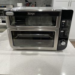 NINJA 12-in-1 Double Oven (DCT401) with FlexDoor
