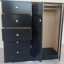 Short Black Wardrobe 