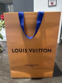 Authentic Louis Vuitton 