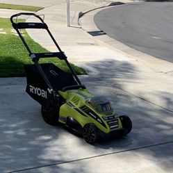 Lawn Mower + Battery/Charger - Ryobi 40 Volt 👍👍