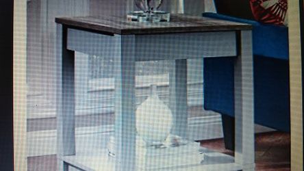 Better Homes and Gardens Carver End Table