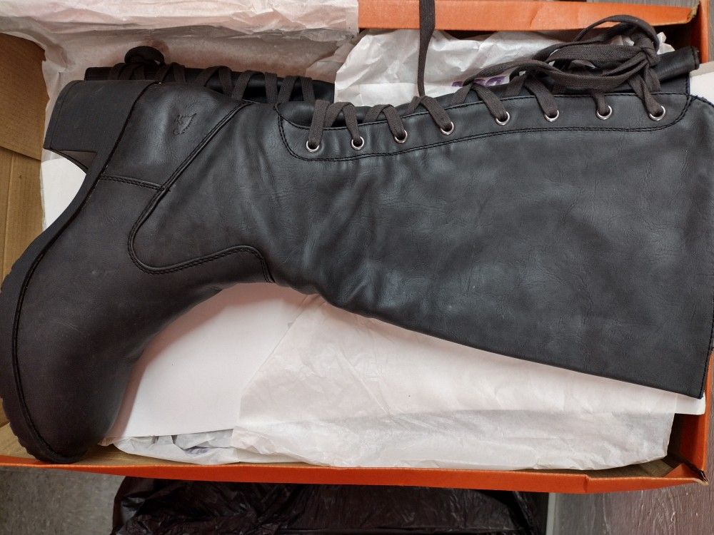 New Rocket Dog Women Boots