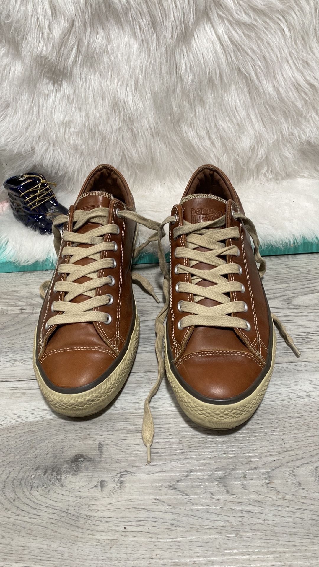 Converse All Stars Brown Leather Tops size 11.5 men 13.5 women for Sale in Dearborn, - OfferUp