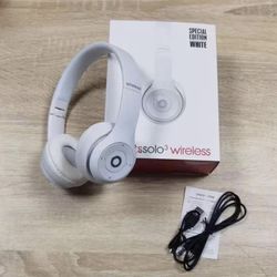 Beats Solo Wireless 