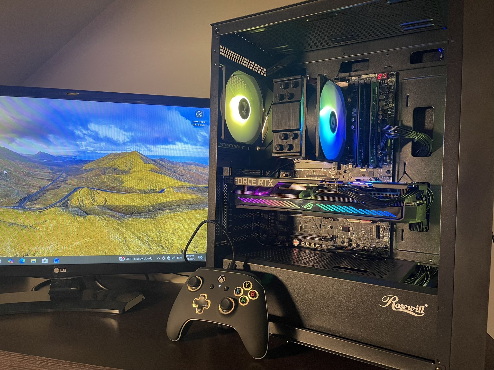 Brand New Professionally Built Gaming PC & Controller!