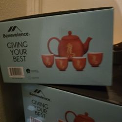 JUEGO DE TEA  DE 4 TASAS $45